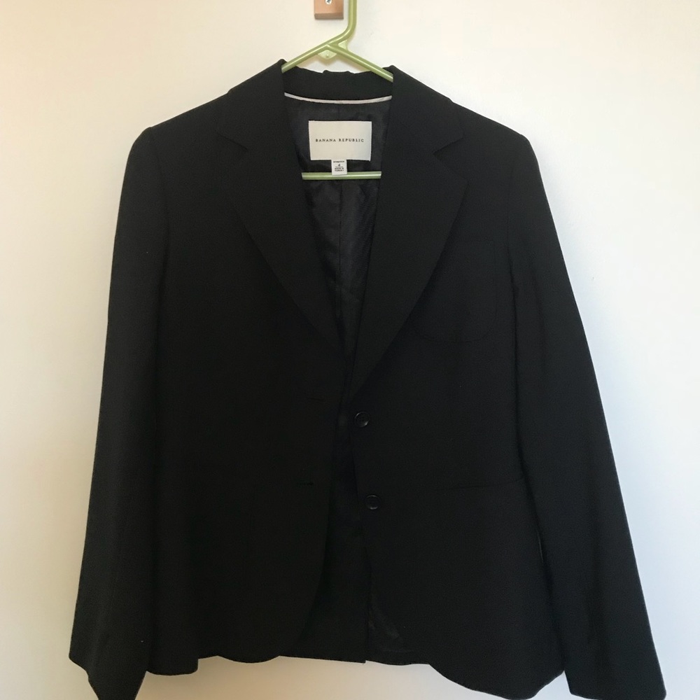 Banana Republic Two- Button Stretch Black Blazer